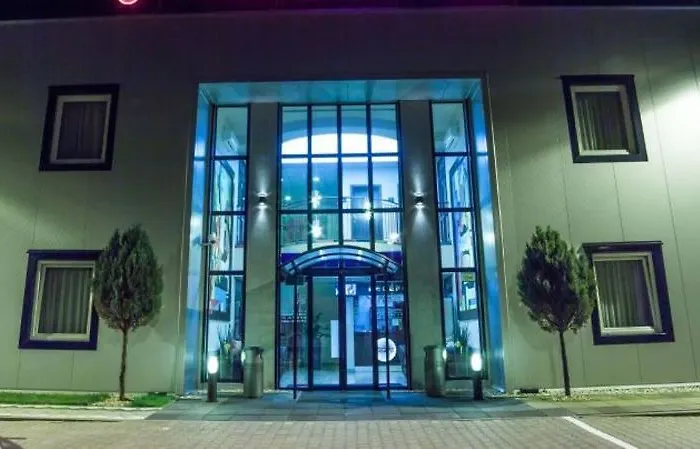 Picaro Zarska Wies Polnoc A4 Kierunek Niemcy מלון זגורזלק